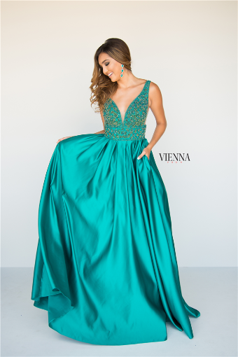 Vienna Prom Style #7802 $32 thumbnail