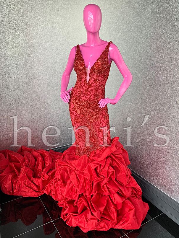 henris prom and pageant